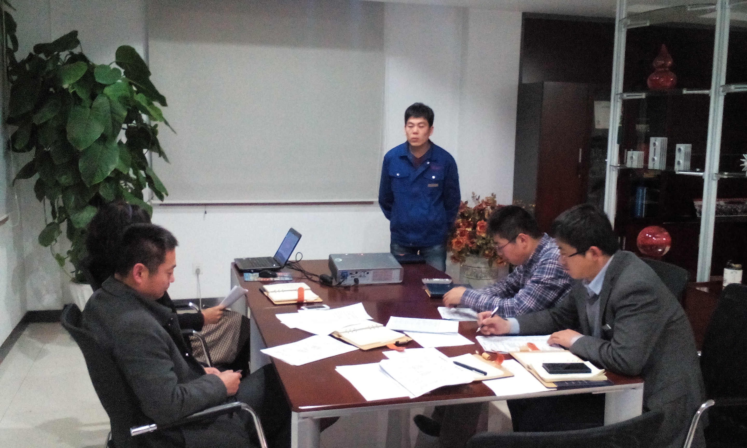 應(yīng)聘者競(jìng)選 應(yīng)聘者競(jìng)選