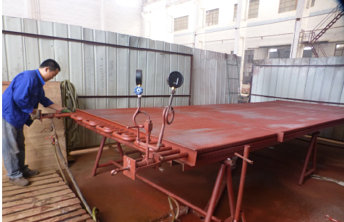 凱能產(chǎn)品進(jìn)行水壓試驗 凱能產(chǎn)品進(jìn)行水壓試驗