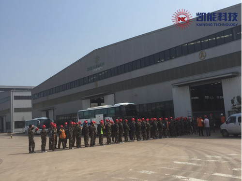 車間參觀 中國(guó)石油大學(xué)師生來訪