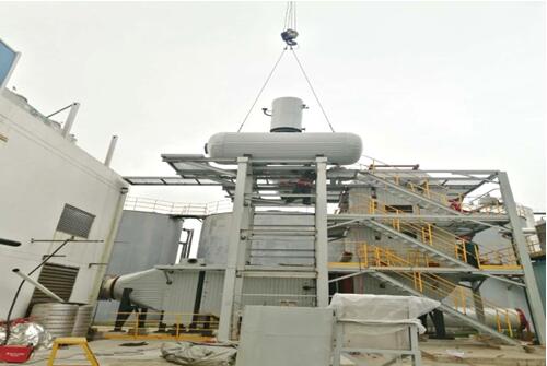 余熱鍋爐平臺(tái)扶梯安裝現(xiàn)場(chǎng)